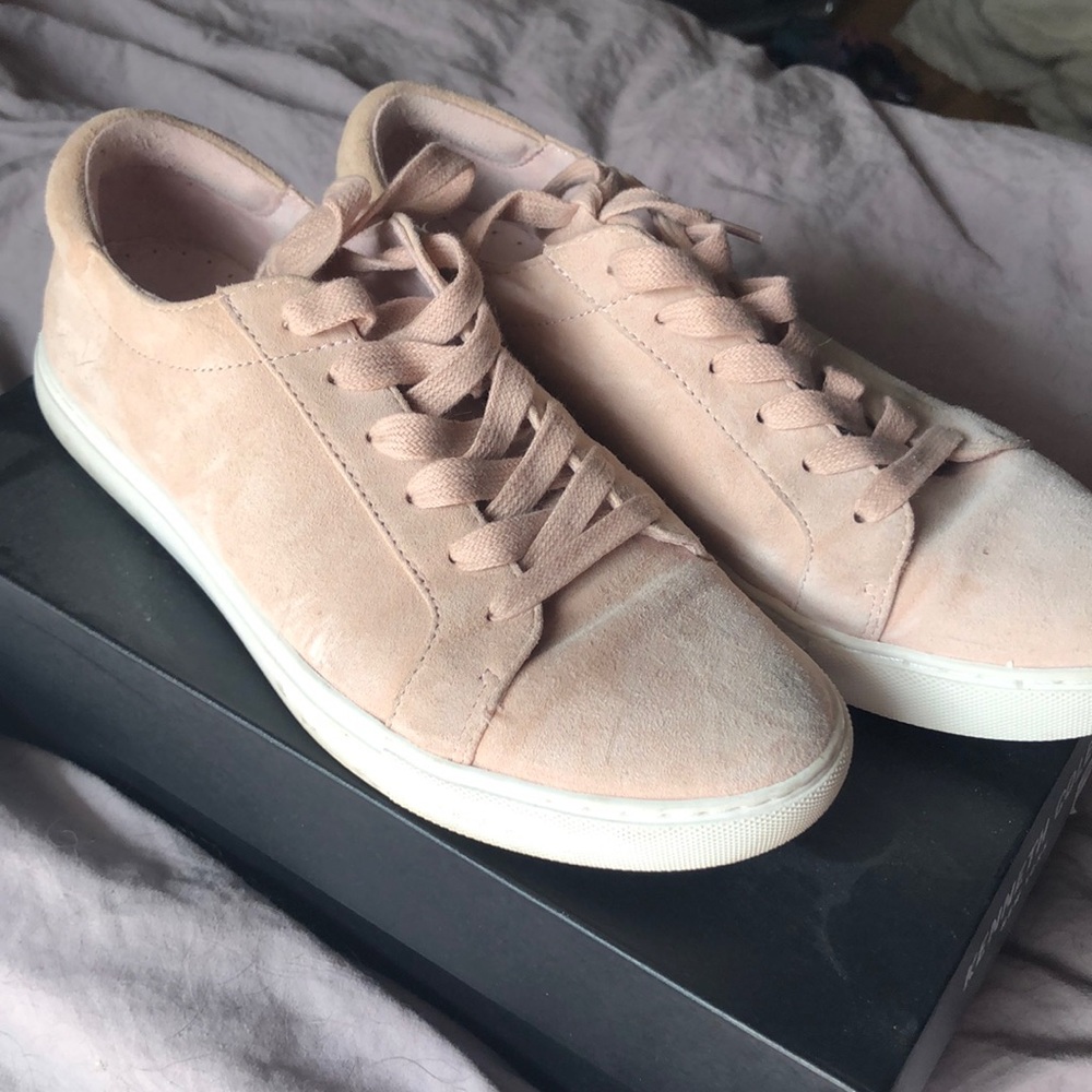 Kenneth Cole Sneakers